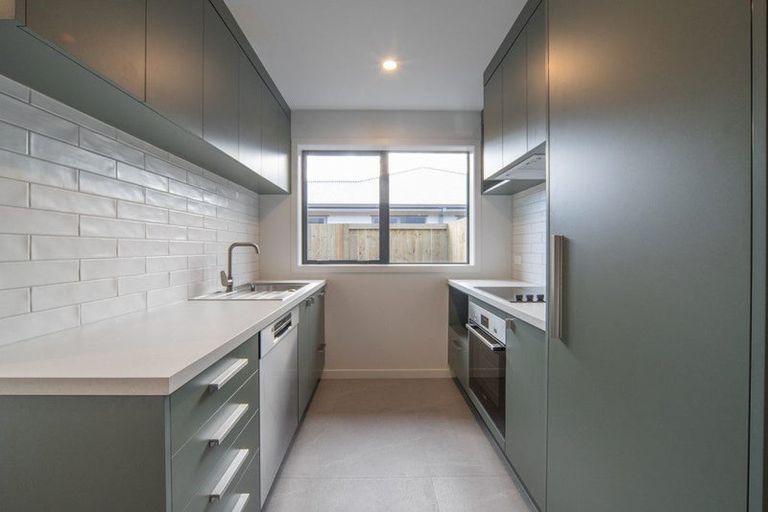 Photo of property in 6 Holland Road, Fairfield, Hamilton, 3214