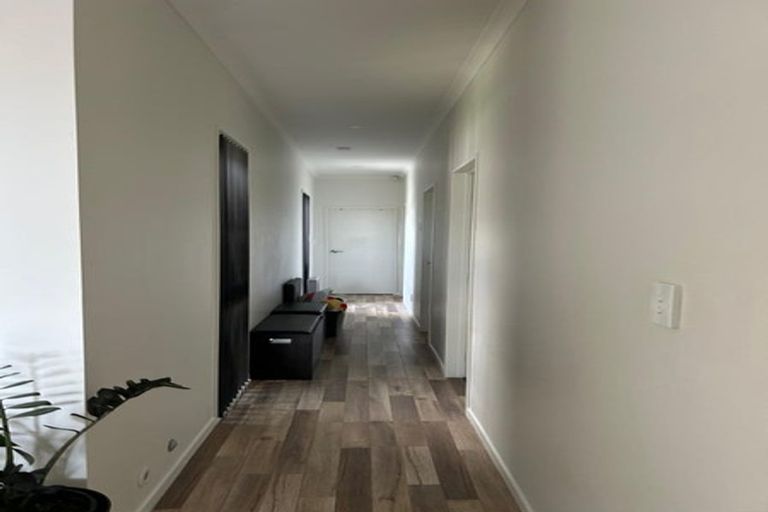 Photo of property in 46a Adams Road South, Pukekohe, 2120