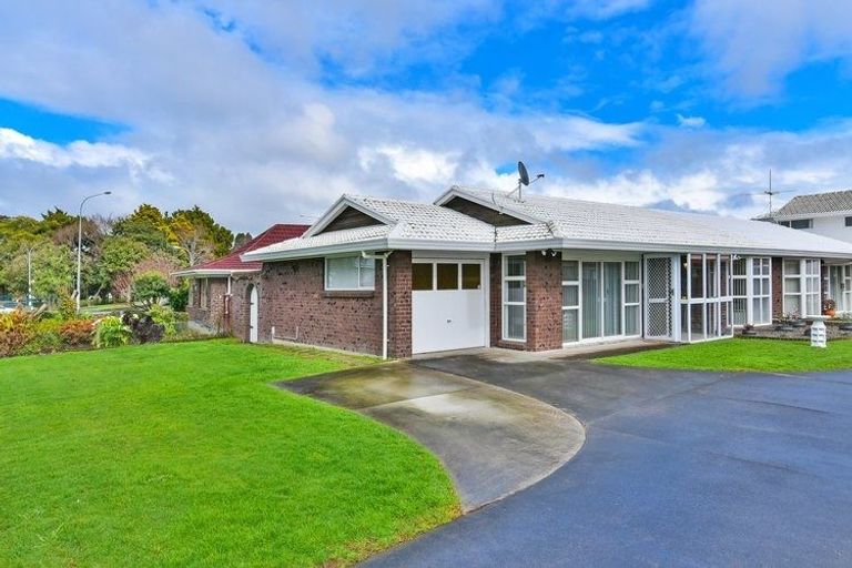 Photo of property in 186a Saint George Street, Papatoetoe, Auckland, 2025