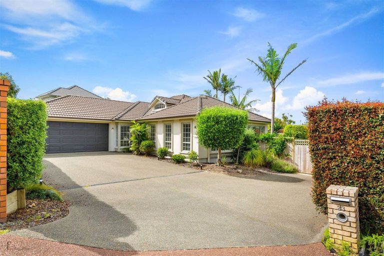 Photo of property in 23 Hendrika Court, Hobsonville, Auckland, 0618