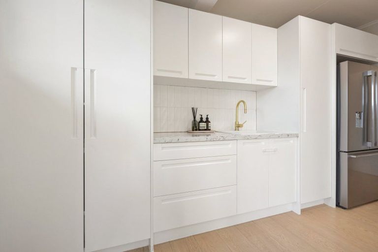 Photo of property in 67 Mears Road, St Andrews, Hamilton, 3200