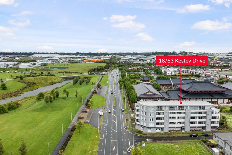 Photo of property in 18/63 Kestev Drive, Flat Bush, Auckland, 2016