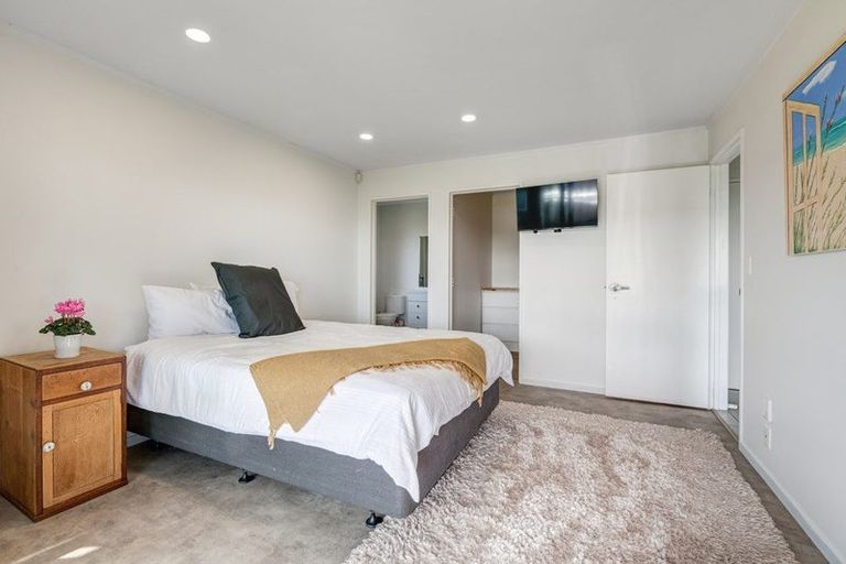 Photo of property in 47 Shuttleworth Place, Manly, Whangaparaoa, 0930