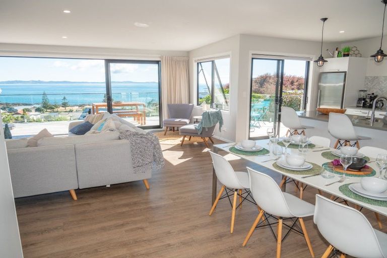 Photo of property in 7 Dudley Crescent, Cable Bay, 0420