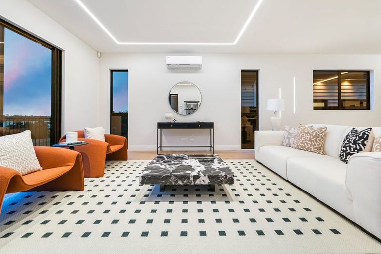 Photo of property in 28 Evergreen Parade, Rosehill, Papakura, 2113