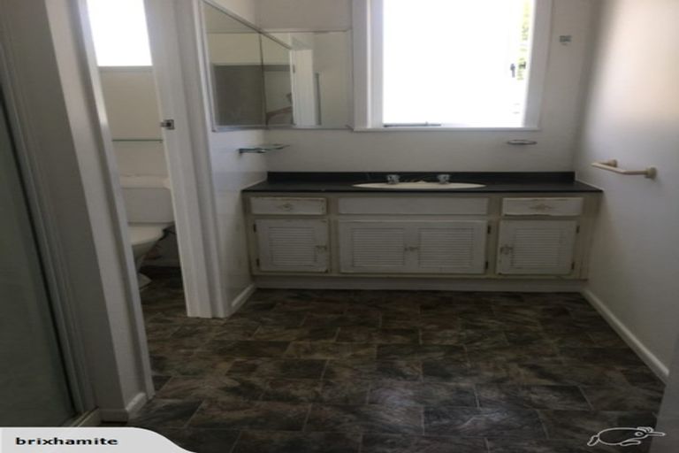 Photo of property in 10 Lingfield Street, Glenfield, Auckland, 0629