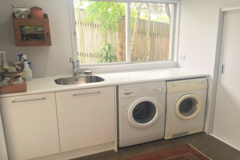 Photo of property in 50 Aberdeen Road, Campbells Bay, Auckland, 0620