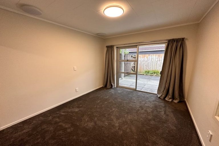 Photo of property in 1/1 Pine Road, Orewa, 0931
