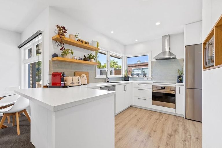 Photo of property in 30 Wimborne Crescent, Aranui, Christchurch, 8061