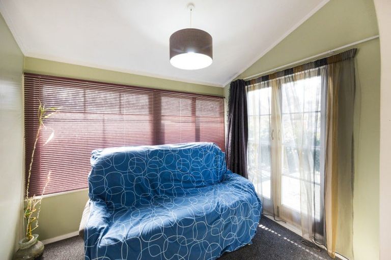 Photo of property in 1 Lena Place, Foxton, 4814
