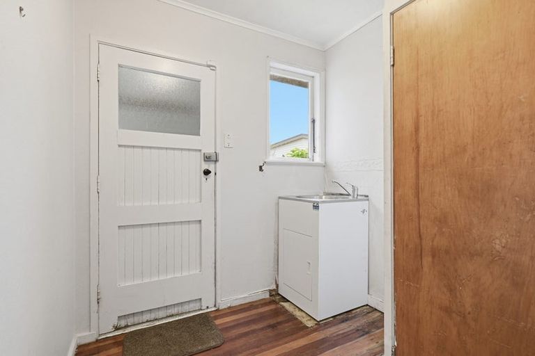 Photo of property in 2 Puriri Crescent, Hillcrest, Rotorua, 3015