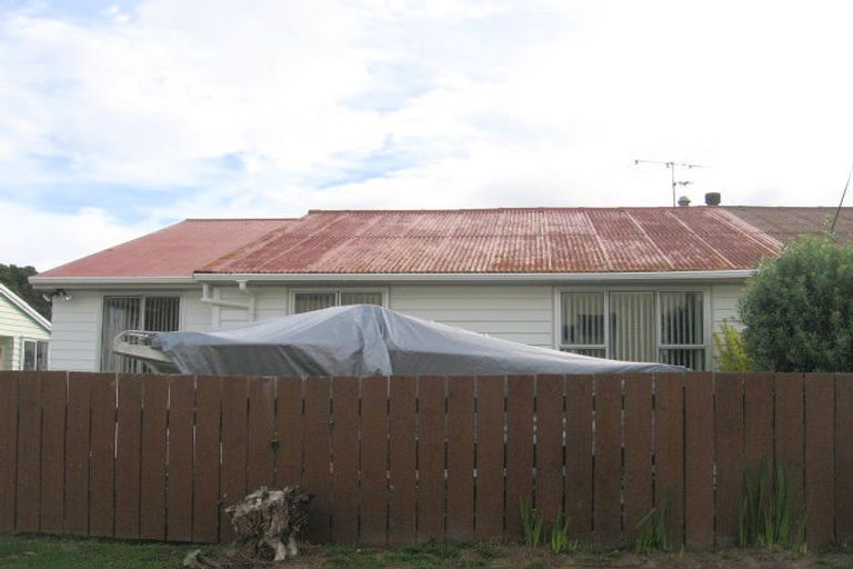 Photo of property in 20a Taiaroa Street, Strathmore Park, Wellington, 6022