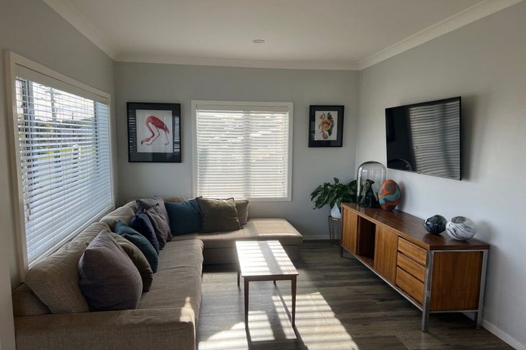 Photo of property in 32 Matai Street, Castlecliff, Whanganui, 4501