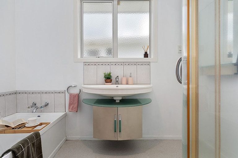 Photo of property in 11 Mackenzie Street, Kawerau, 3127