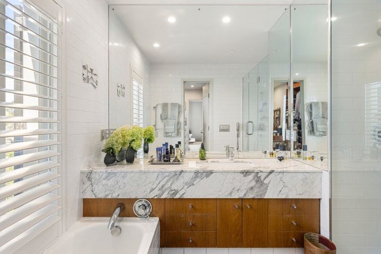 Photo of property in 3 Crescent Road, Parnell, Auckland, 1052