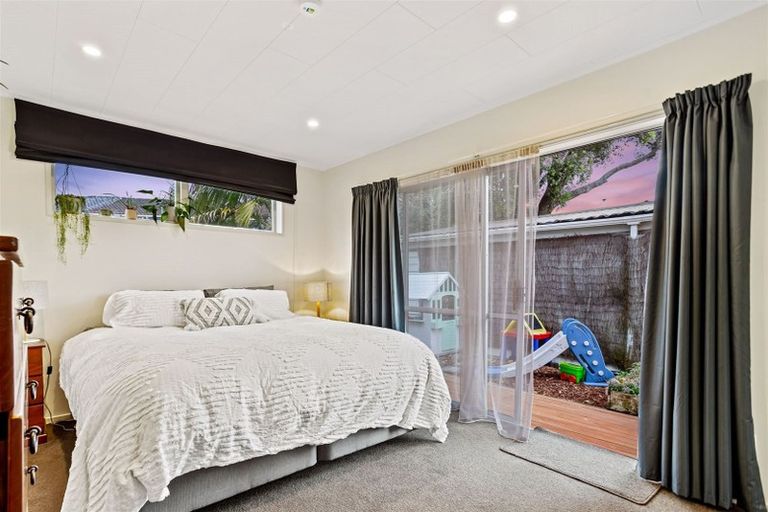 Photo of property in 56b Reynella Drive, Massey, Auckland, 0614