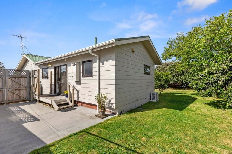 Photo of property in 16b Doncaster Drive, Papamoa Beach, Papamoa, 3118