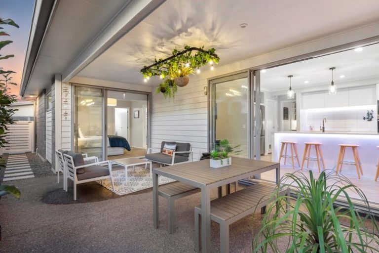 Photo of property in 854b Papamoa Beach Road, Papamoa Beach, Papamoa, 3118