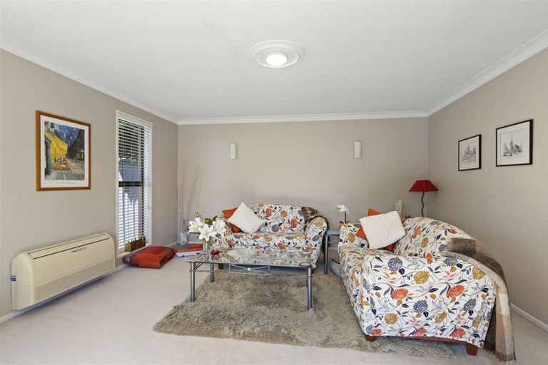 Photo of property in 1/22 Bowen Street, Upper Riccarton, Christchurch, 8041