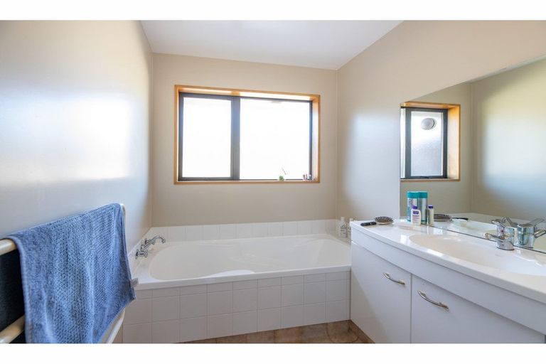 Photo of property in 91 Johns Road, Rangiora, 7400