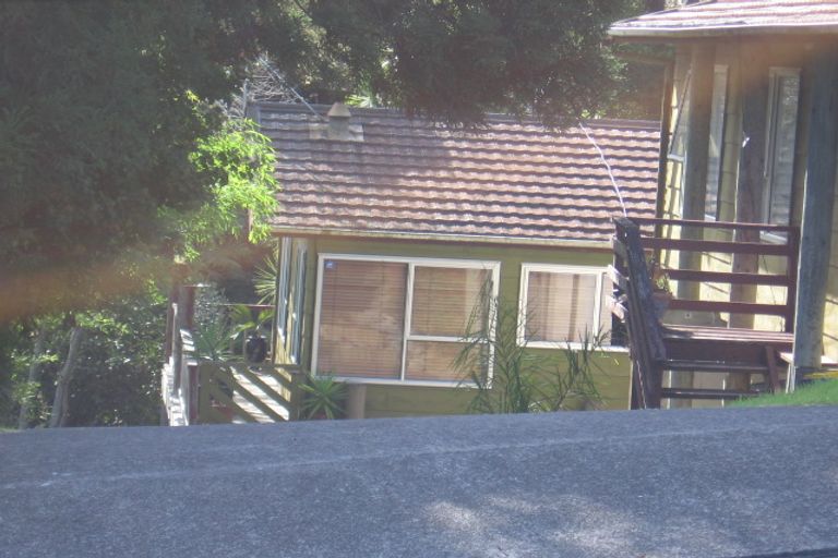 Photo of property in 1/5 Paris Place, Birkenhead, Auckland, 0626