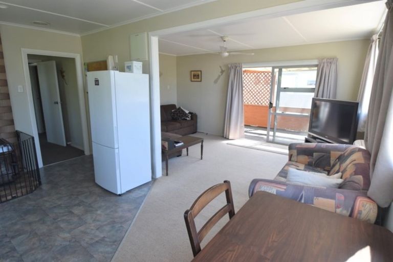 Photo of property in 8 Jollie Road, Twizel, 7901