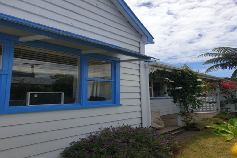 Photo of property in 1/30 Bulteel Street, New Plymouth, 4310