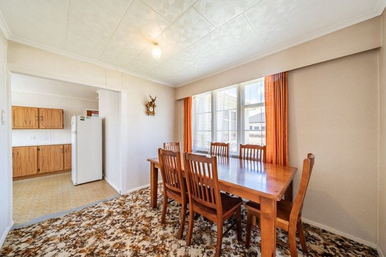 Photo of property in 73 Wellington Road, Wainuiomata, Lower Hutt, 5014