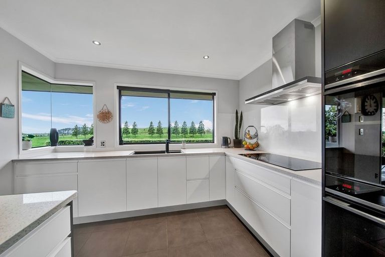 Photo of property in 569 Smart Road, Hillsborough, New Plymouth, 4372