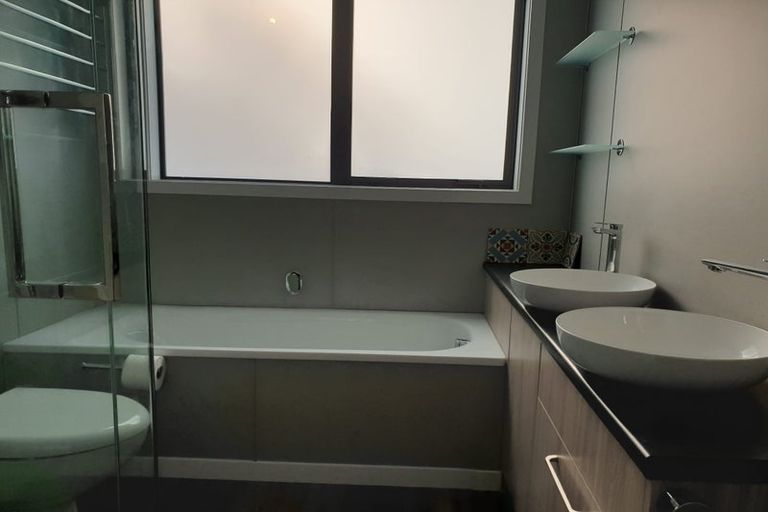 Photo of property in 11 Holborn Drive, Stokes Valley, Lower Hutt, 5019