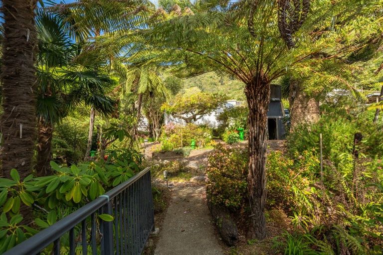 Photo of property in 26 Belview Road, Havelock, Picton, 7281