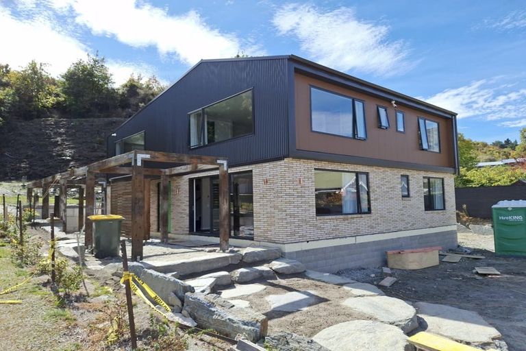 Photo of property in 1018 Frankton Road, Frankton, Queenstown, 9300