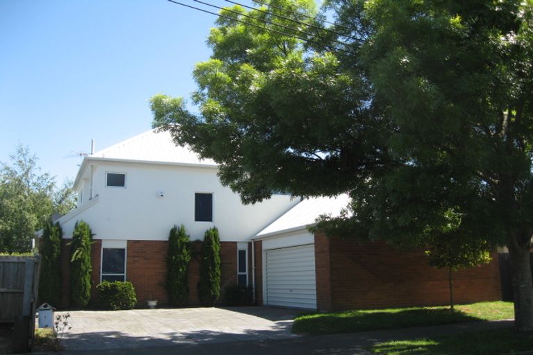 Photo of property in 1 Dymock Place, Bishopdale, Christchurch, 8053