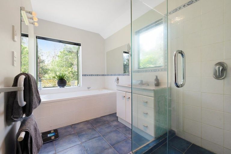 Photo of property in 19 Sea Poppy Way, Otaihanga, Paraparaumu, 5036