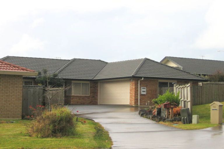 Photo of property in 10 Caragh Place, East Tamaki, Auckland, 2016