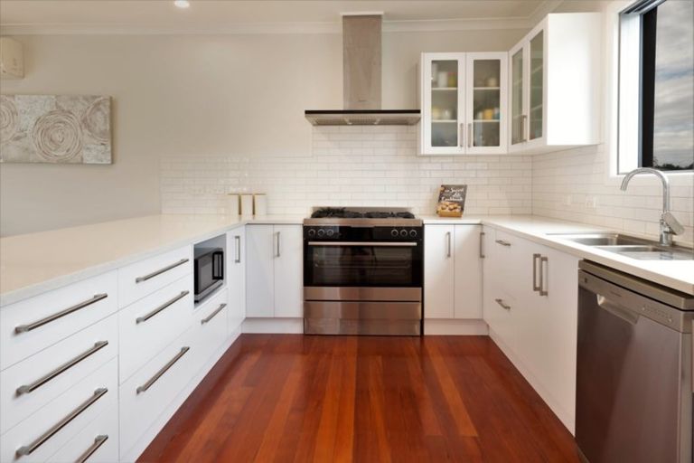 Photo of property in 58 Queenwood Avenue, Queenwood, Hamilton, 3210