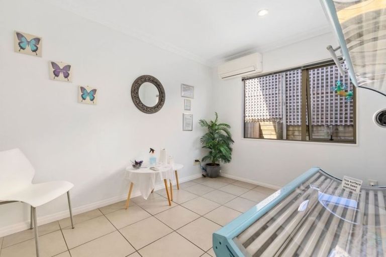 Photo of property in 25 Mahoney Drive, Albany, Auckland, 0632