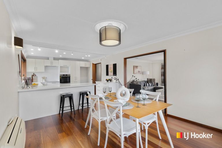 Photo of property in 30 Mcfadden Drive, Mosgiel, 9024