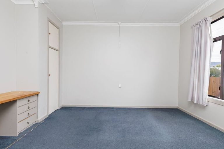 Photo of property in 3 Michael Street, Waimate, 7924