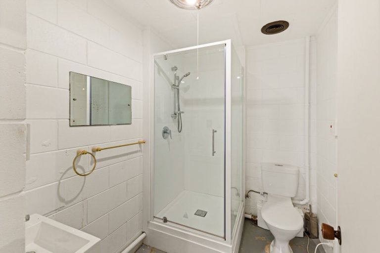 Photo of property in 9 Falls View Road, Haruru, 0204