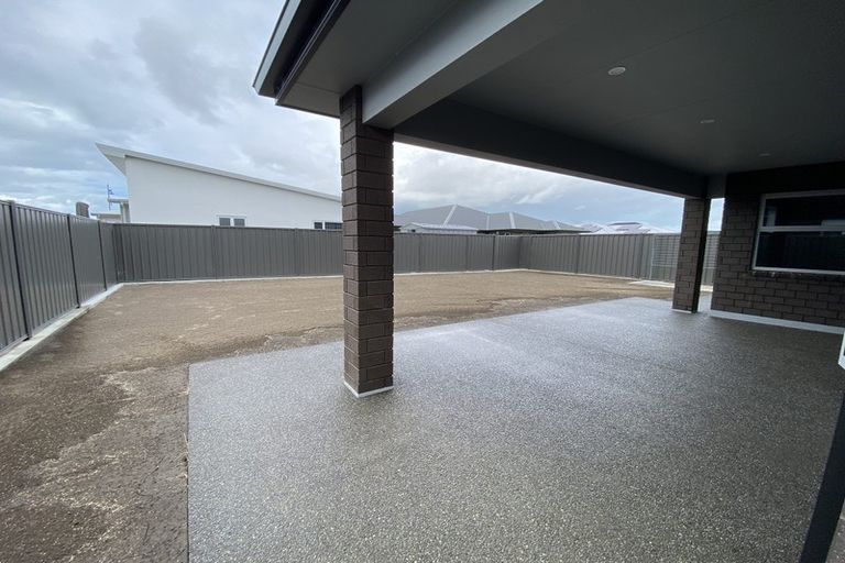 Photo of property in 14 Monowai Street, Poraiti, Napier, 4112