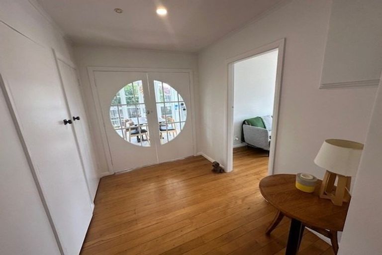 Photo of property in 153 Williams Street, Cambridge, 3434