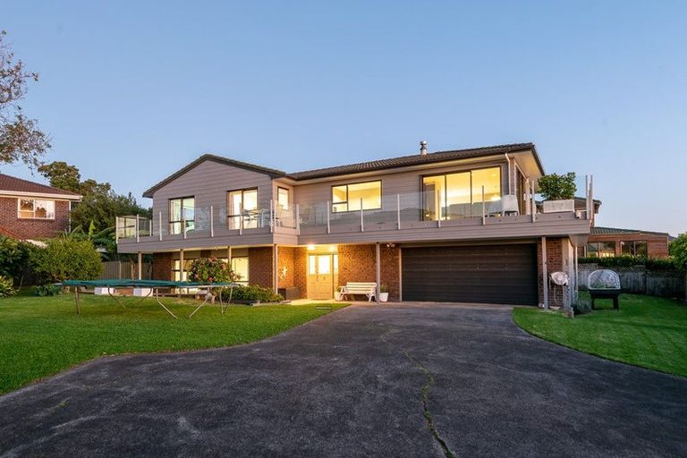 Photo of property in 12 Bucklands Beach Road, Bucklands Beach, Auckland, 2012