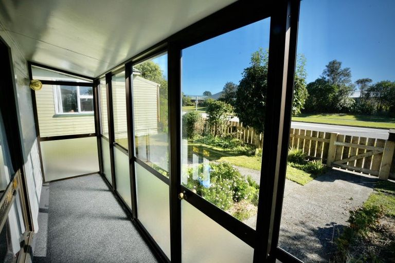 Photo of property in 26 Fitzherbert Street, Hokitika, 7810