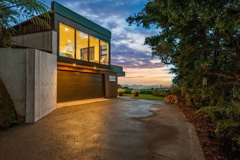 Photo of property in 2 North Ridge Rise, Maunu, Whangarei, 0179