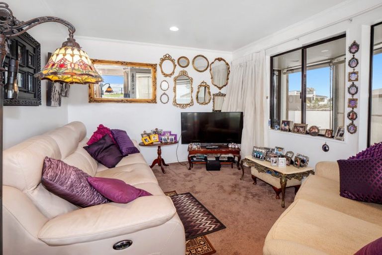 Photo of property in 148a Marine Parade, Mount Maunganui, 3116