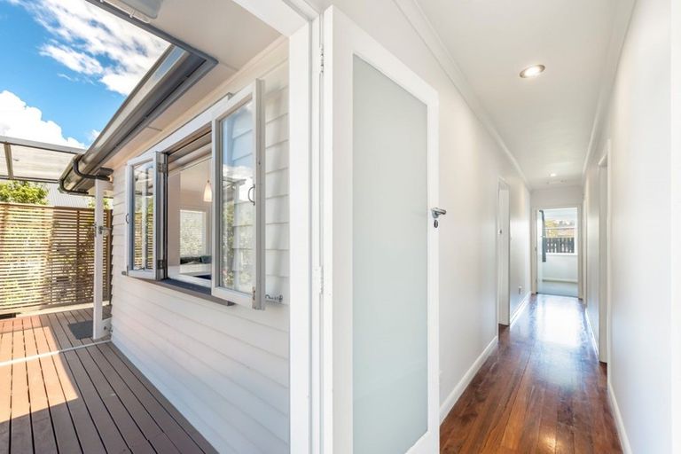 Photo of property in 96 Parkers Road, Tahunanui, Nelson, 7011