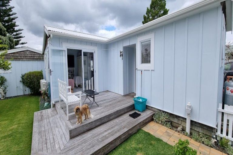 Photo of property in 53 Pouewe Street, Kawhia, 3889