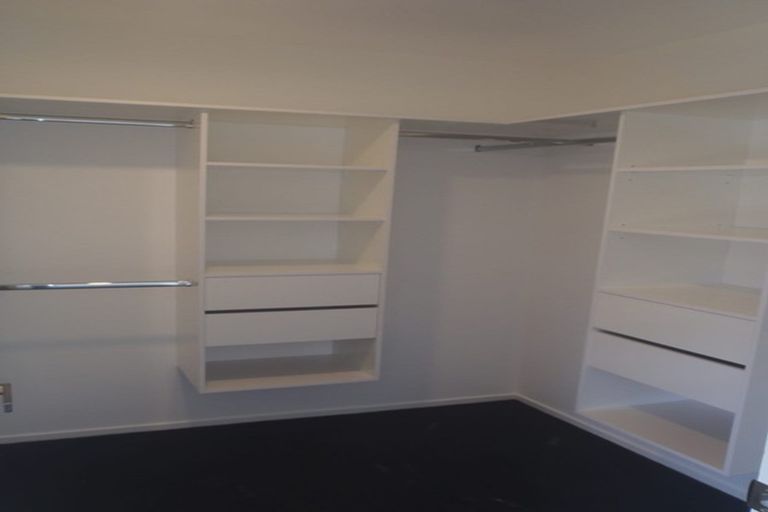 Photo of property in 21 Eastview Crescent, Stanmore Bay, Whangaparaoa, 0932