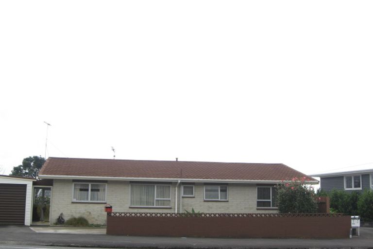 Photo of property in 3/340 Devon Street West, New Plymouth, 4310